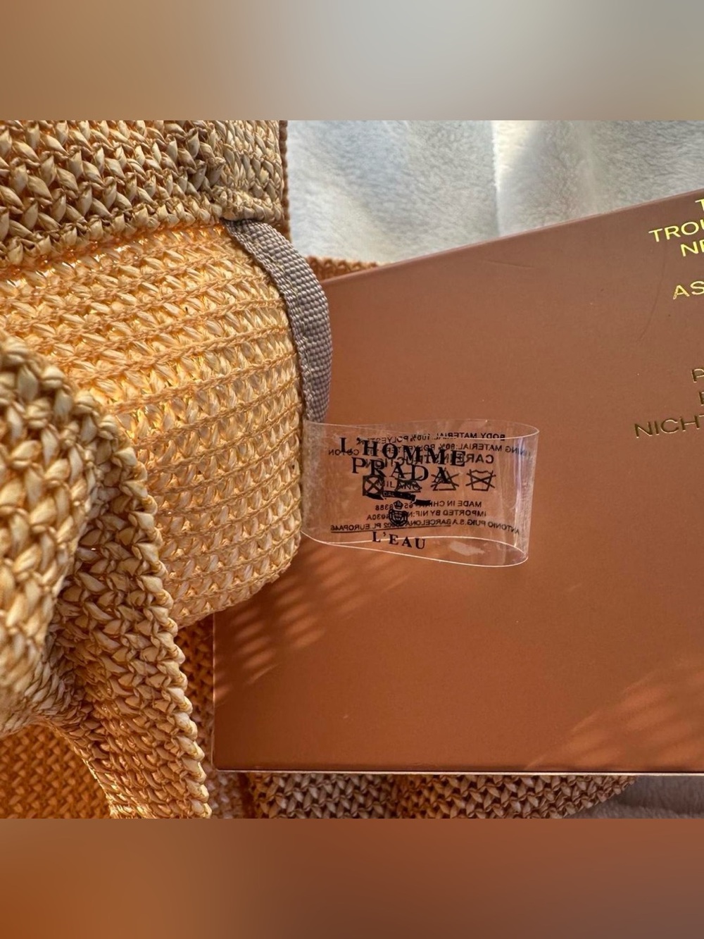 Prada Milano✨🤎💛 GWP Yellow Woven Logo Tote - Picture 3 of 8